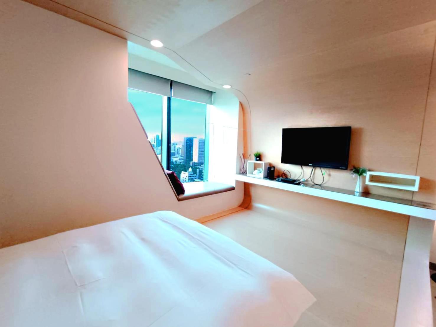 三条文旅 Apartment Kaohsiung Bagian luar foto