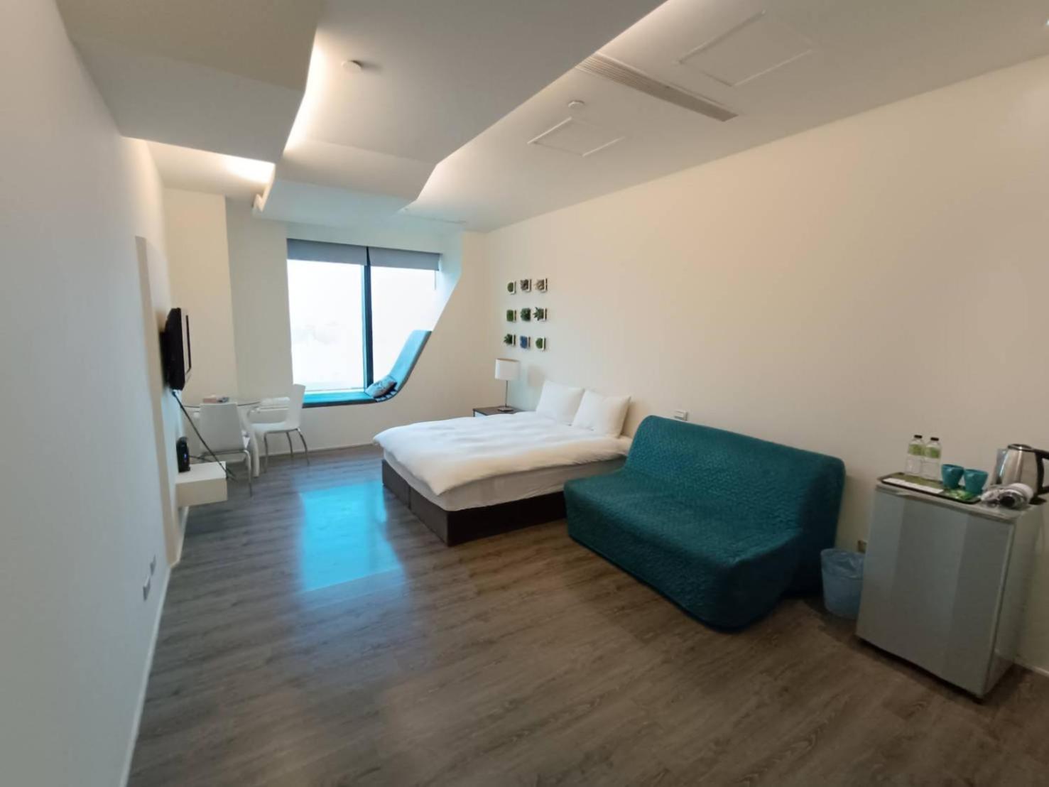 三条文旅 Apartment Kaohsiung Bagian luar foto