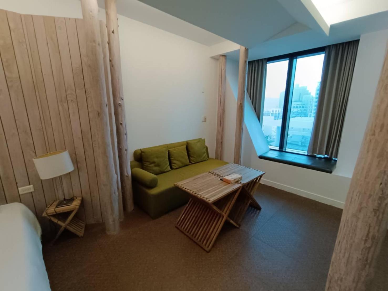 三条文旅 Apartment Kaohsiung Bagian luar foto