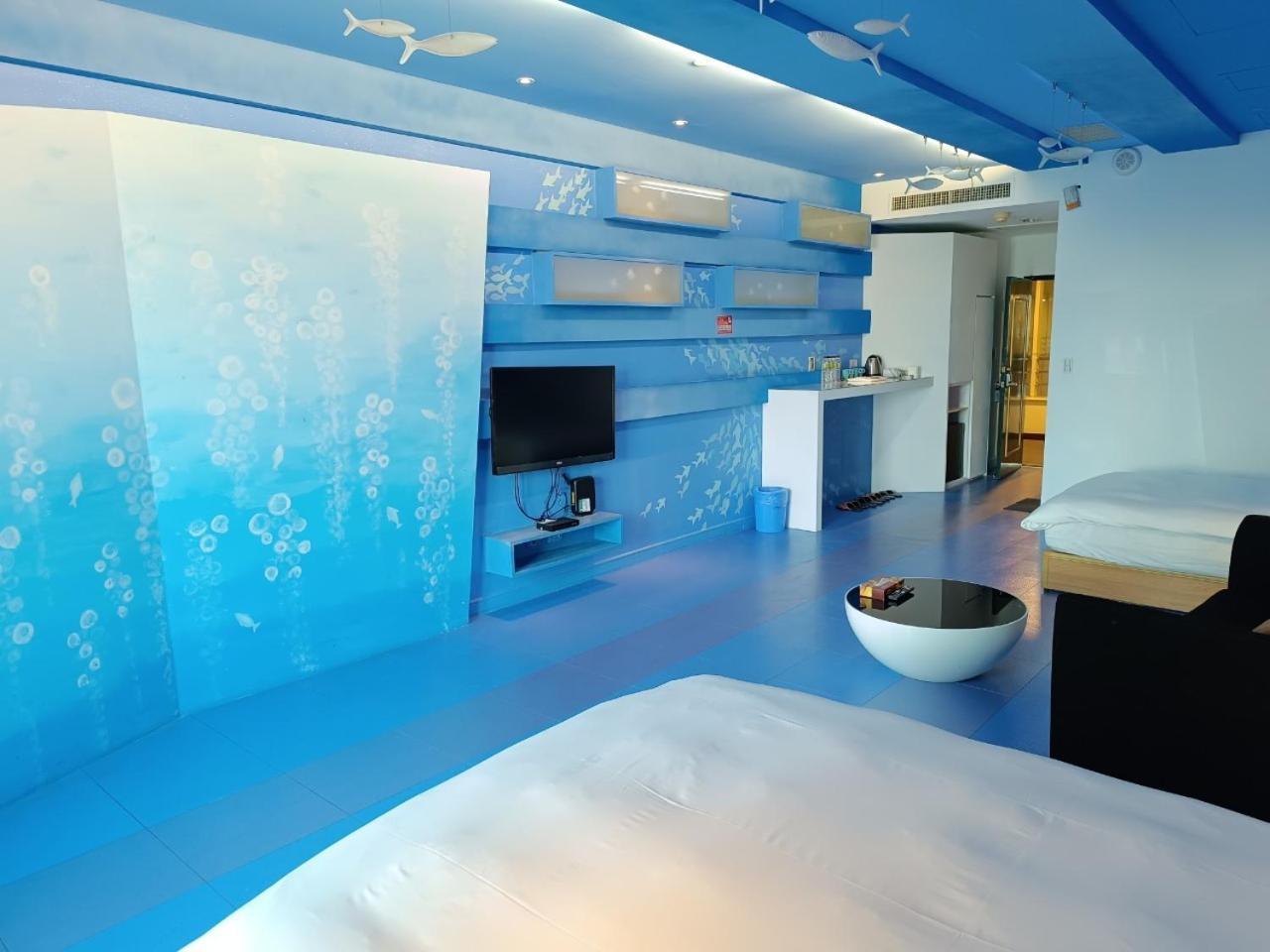 三条文旅 Apartment Kaohsiung Bagian luar foto
