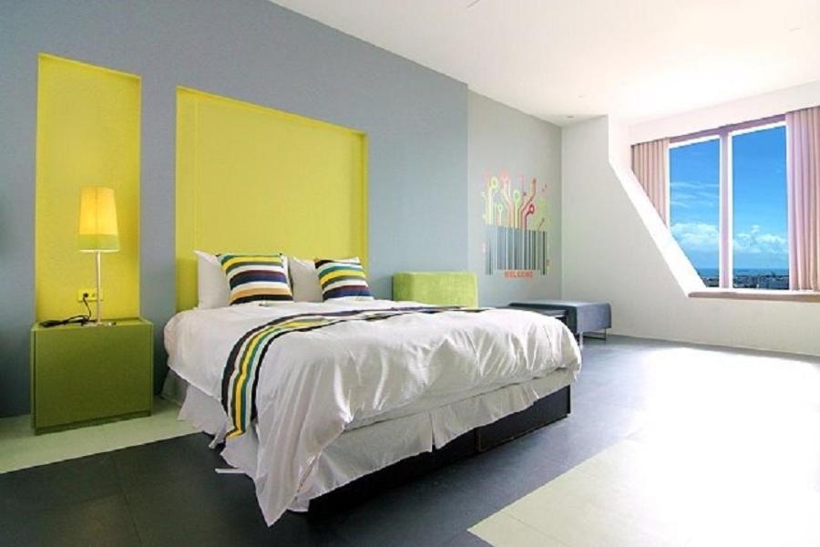 三条文旅 Apartment Kaohsiung Bagian luar foto